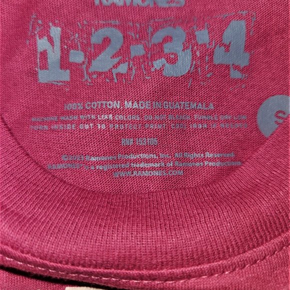 Ramones Rock N' Roll High School Seal rock punk Official T-Shirt XS NWT - Picture 5 of 5